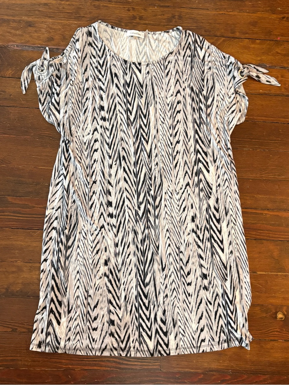 Calvin Klein black white short sleeve off shoulder tee shirt dress size L